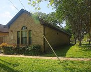 302-308 Reppert Street, Bacliff image