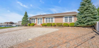 818 Windward Drive, Forked River