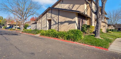 5184 Greenberry Drive, Sacramento