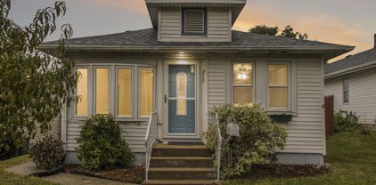 215 E Oakside Street, South Bend