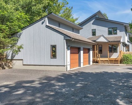 1052 Hoffman Rd, Bridgewater Twp.