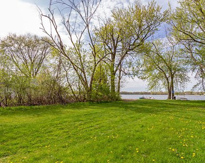 28406 W Park Avenue, Wauconda