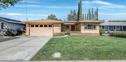 1316 Saint Mary Dr, Livermore