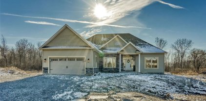 104 Yoruk Forest Pvt Lane 4, Rush-265000
