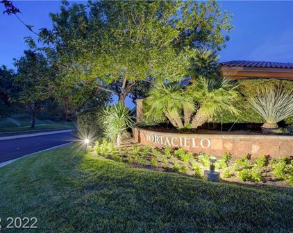 21 Avenida Fiori, Henderson