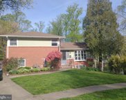 10604 Springmann Dr, Fairfax image