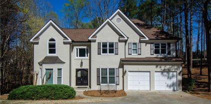 227 Colonial Drive, Woodstock