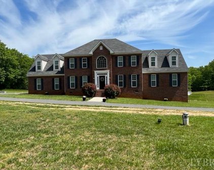 145 Chestnut Grove Road, Appomattox