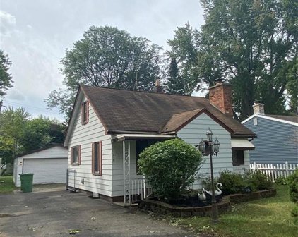 3096 Waukegan, Auburn Hills