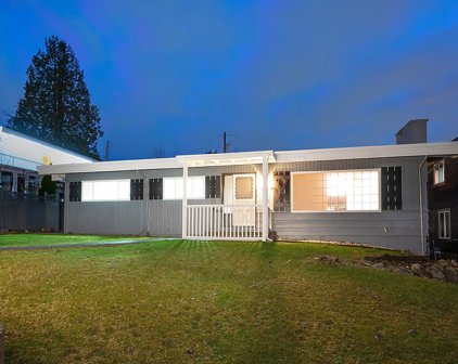 6279 Canada Way, Burnaby