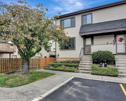 21 Locust Court, Staten Island