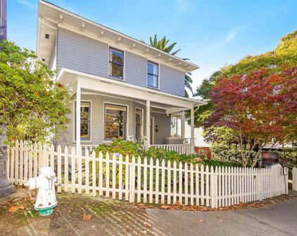 136 Bay St, Hercules