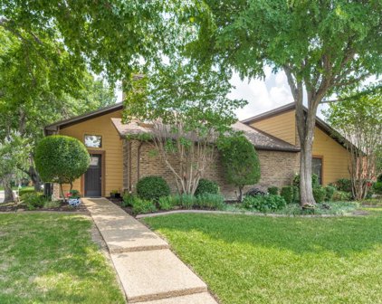 6403 Windsong  Drive, Dallas