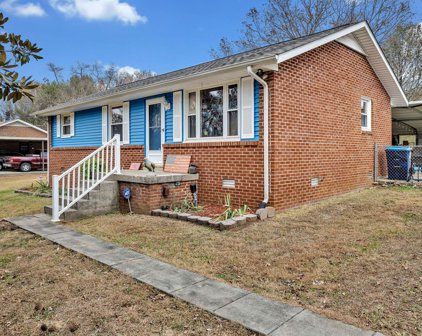 525 Bragg Ave, Smyrna