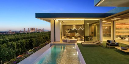 1432  Tanager Way, Los Angeles
