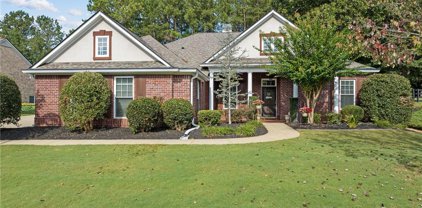 6210 Lake Oak Landing, Cumming