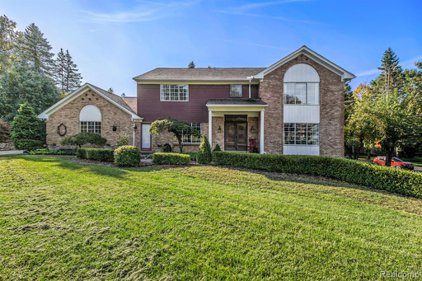 793 Dutton, Rochester Hills