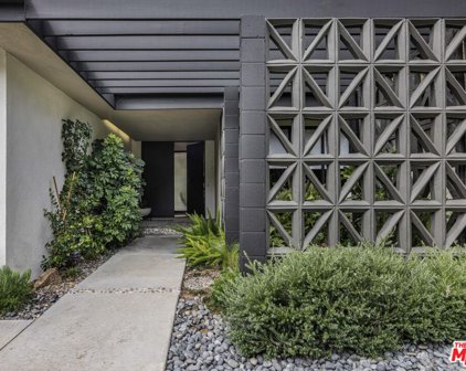 3174  Dona Christina Pl, Studio City