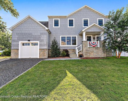 80 S Farragut Avenue, Manasquan