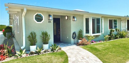 1603 Monterey Rd M-2 #22L, Seal Beach