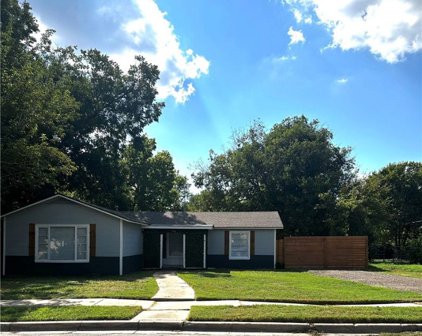 528 Camp  Drive, Waco