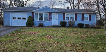 156 Weeden Drive, Warwick