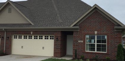 1918 Eagles Landing Dr, La Grange