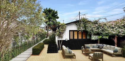 315  6th Ave, Venice