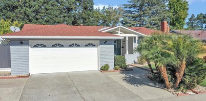 2027 Huntridge Ct, Martinez