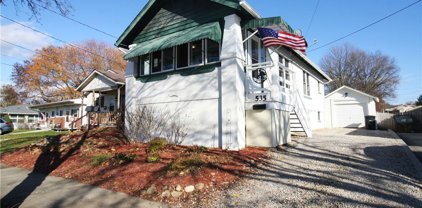 535 High Grove Boulevard, Akron