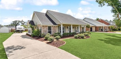 103 Laurel  Court, Luling