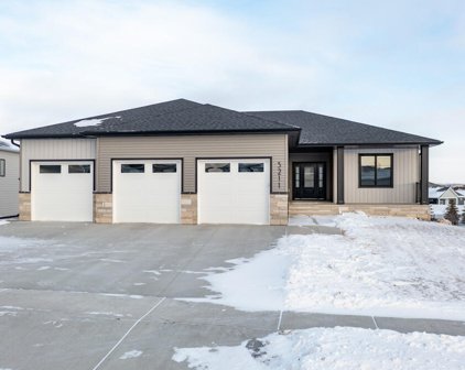 5211 Jasper Drive, Bismarck