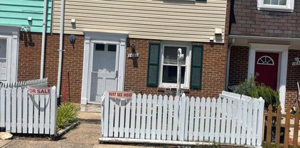 7662 Somerset Ln, Manassas