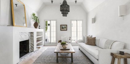 8829  Ashcroft Ave, West Hollywood