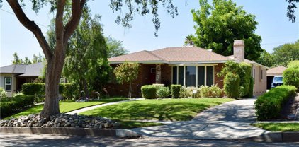 701 E Grinnell Drive, Burbank