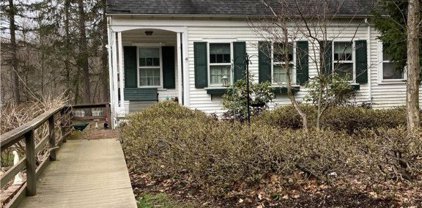 160 Solon Road, Chagrin Falls