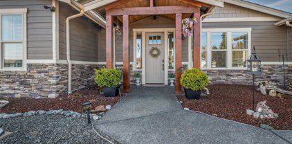 8177 Comox Road, Blaine
