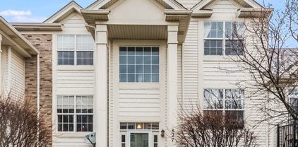 827 Summit Creek Drive, Shorewood