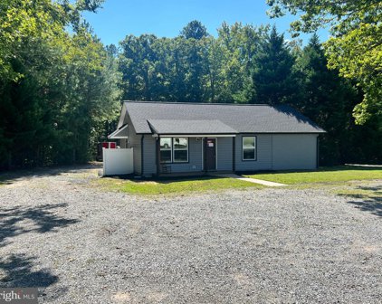 5338 Ladysmith Rd, Ruther Glen