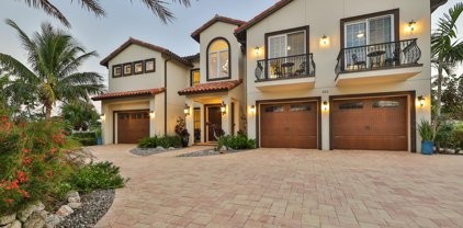 325 140th Avenue E, Madeira Beach