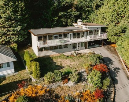 565 St. Giles Road, West Vancouver