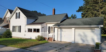 10 Bridge Street, Manistee