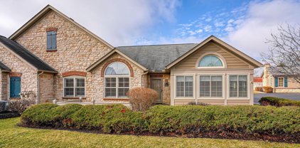 6622 Lakeview Circle, Canal Winchester