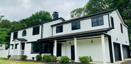 660 Whittemore Road, Middlebury