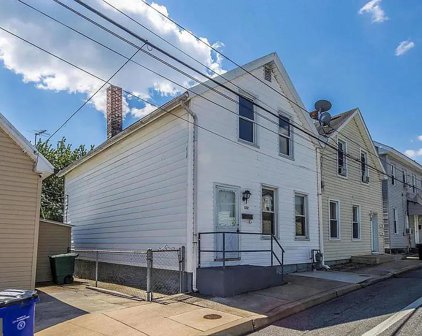 132 High St, Hagerstown