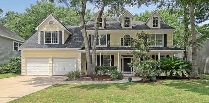 2743 Seastrand Lane, Mount Pleasant