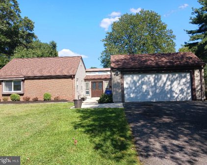 2303 Penn Pl, Bowie