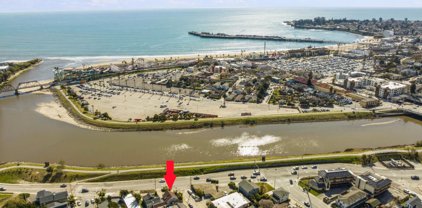 803 E Cliff DR, Santa Cruz