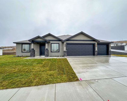 6198 W 30th Pl, Kennewick