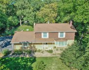 26820 W Lakeview Drive, Lake Barrington image